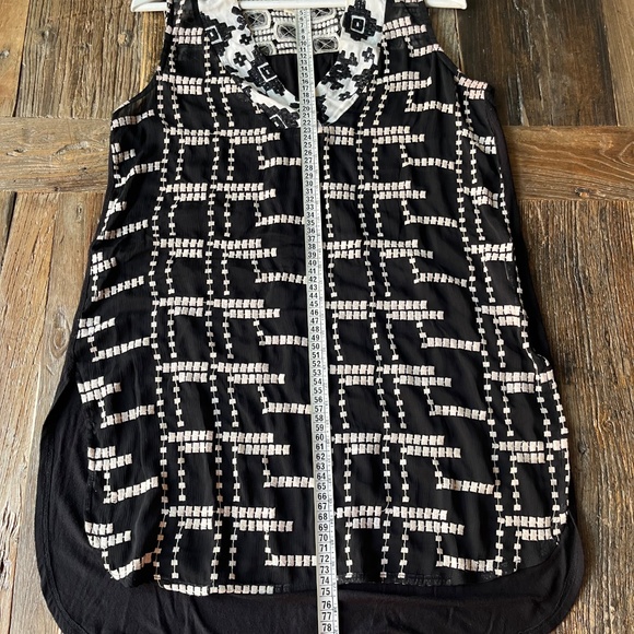 Embroidered Chaparral Tank by Tiny at Anthropologie - Picture 5 of 8